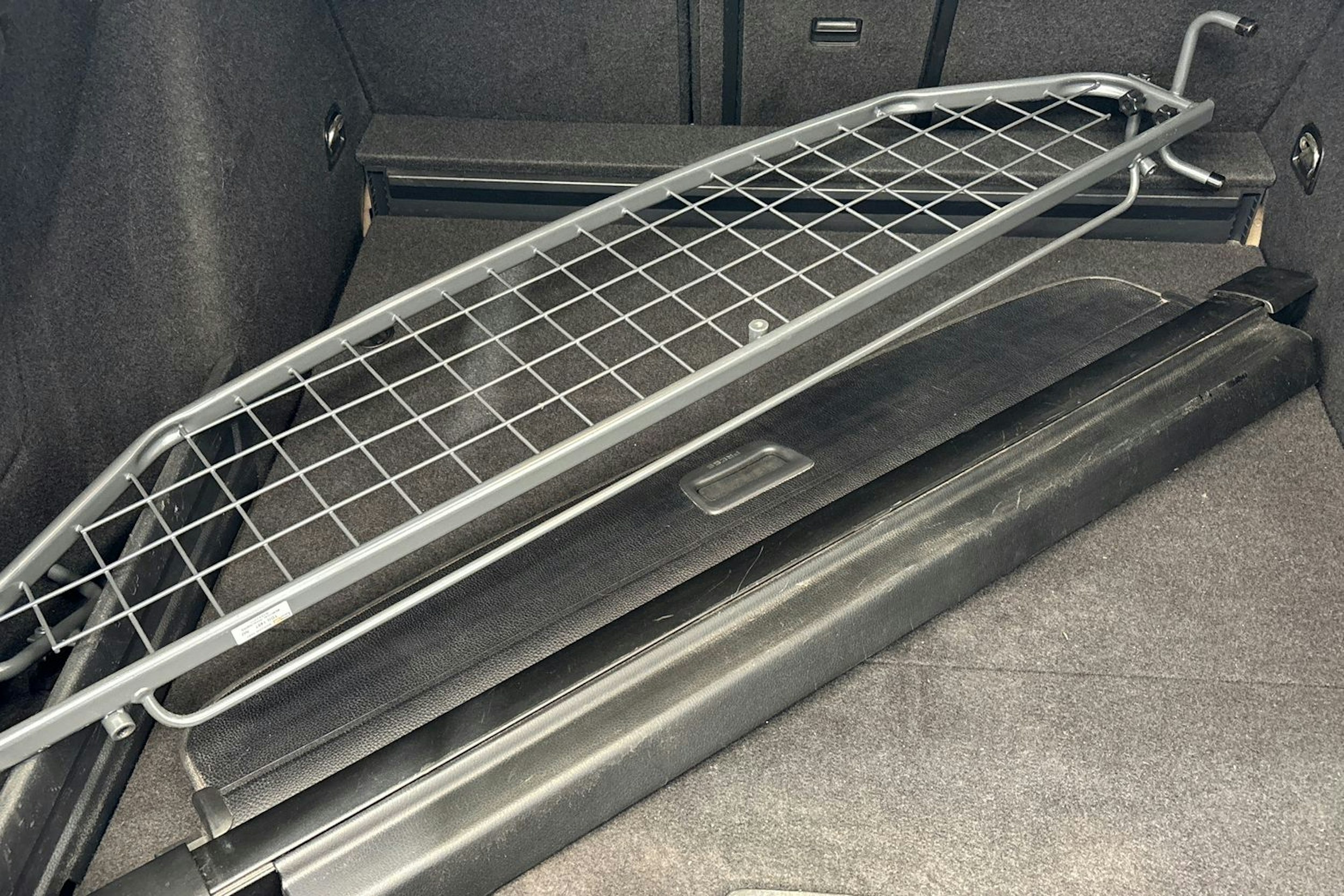 musta Volkswagen Golf 2017 kuva 33.