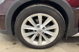 musta Volkswagen Golf 2017 kuva 34.