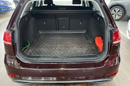 Musta Volkswagen GOLF 2017 kuva 18.