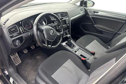 musta Volkswagen Golf 2017 kuva 3.