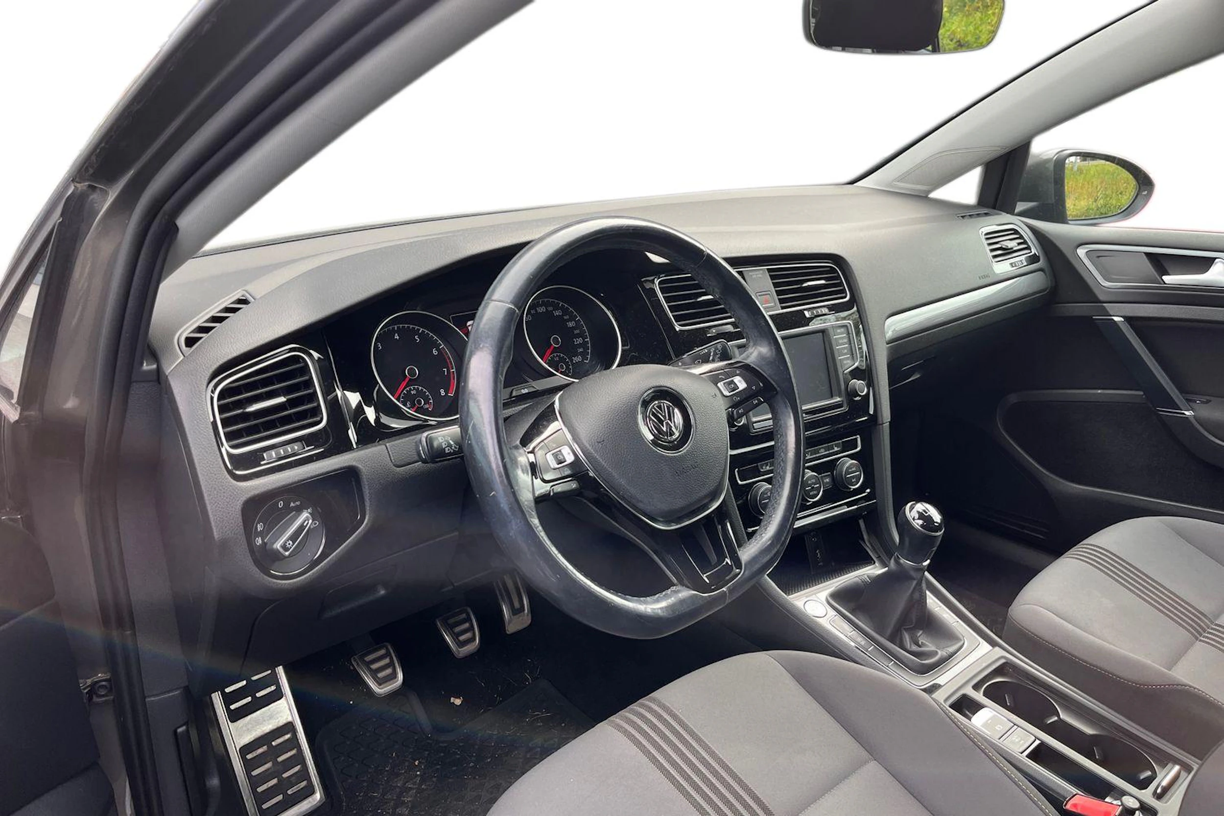 harmaa Volkswagen Golf 2017 kuva 3.
