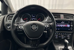 musta Volkswagen Golf 2017 kuva 15.
