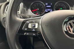 musta Volkswagen Golf 2017 kuva 17.