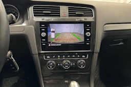 musta Volkswagen Golf 2017 kuva 20.