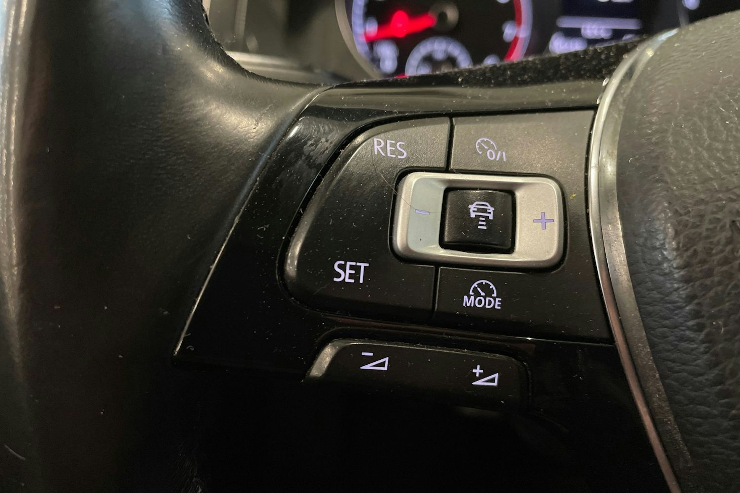 valkoinen Volkswagen Golf 2017 kuva 17.