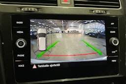 valkoinen Volkswagen Golf 2017 kuva 20.