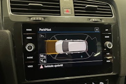 valkoinen Volkswagen Golf 2017 kuva 21.