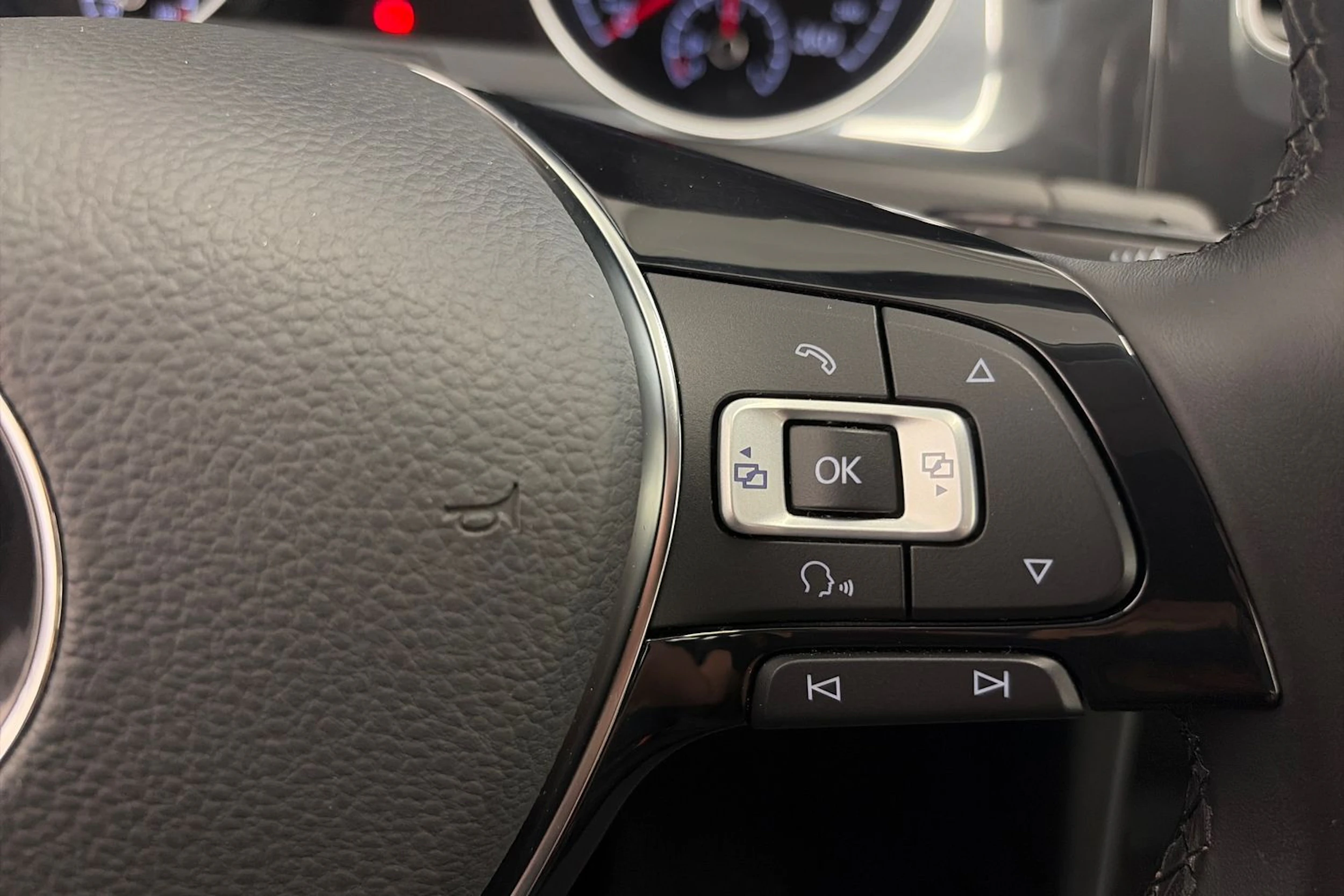 met. sininen Volkswagen Golf 2018 kuva 15.