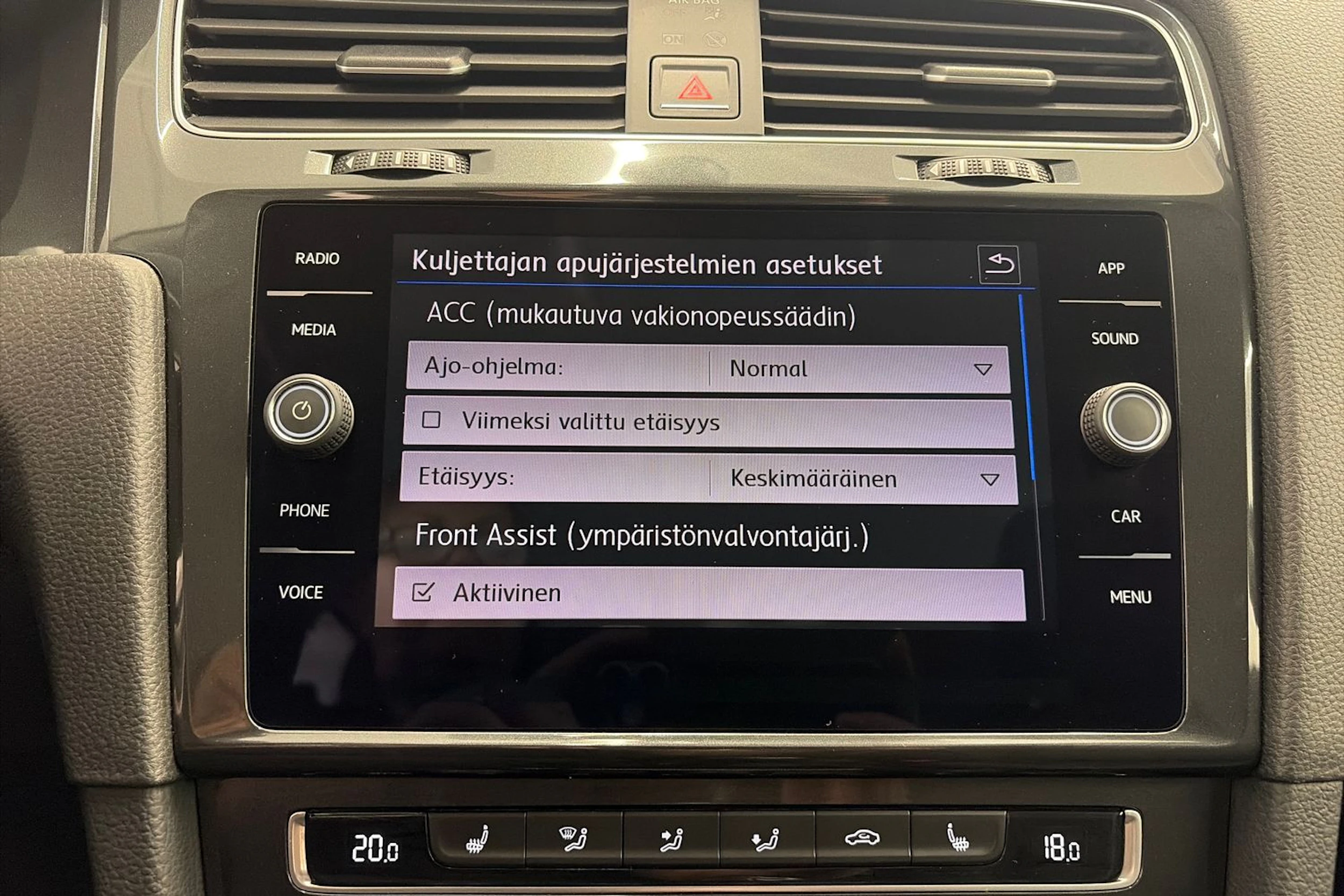 met. sininen Volkswagen Golf 2018 kuva 19.