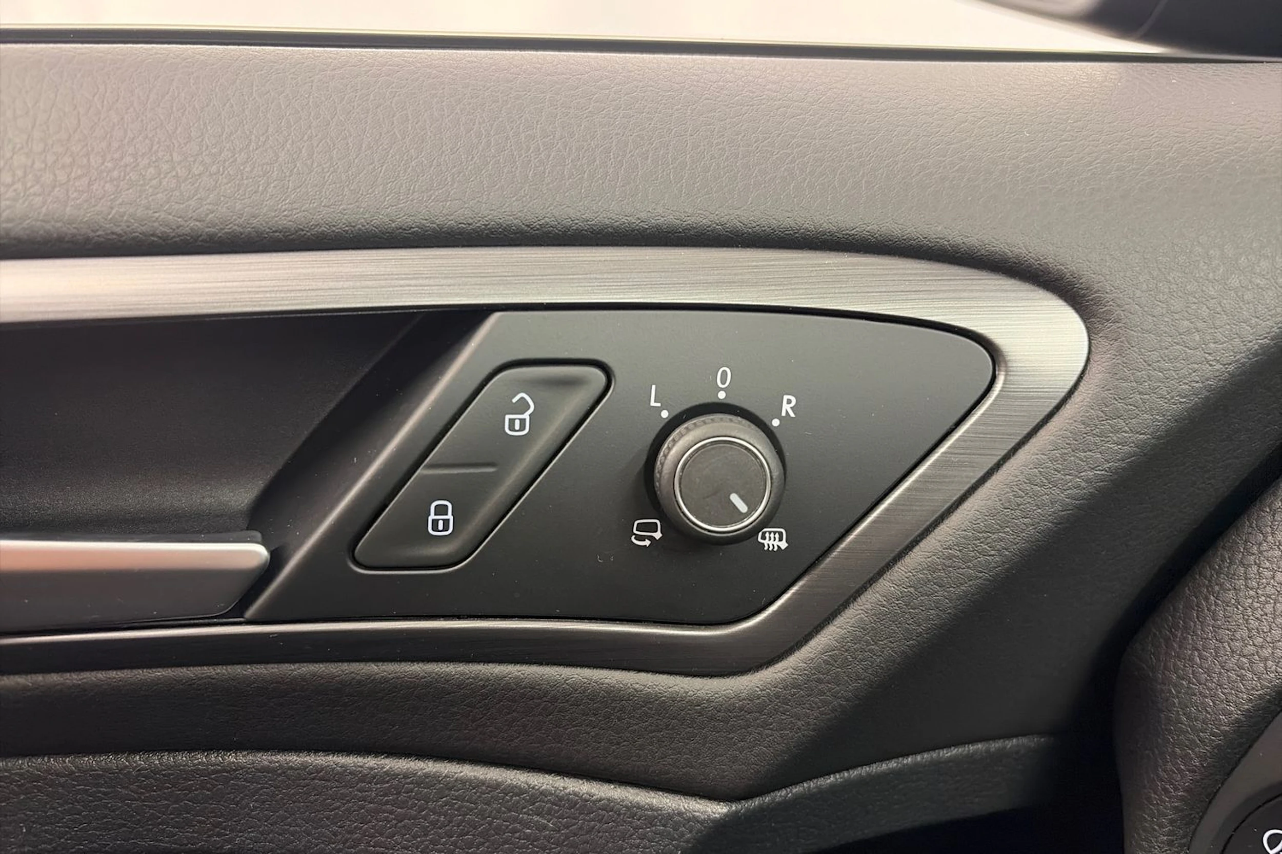 met. sininen Volkswagen Golf 2018 kuva 23.