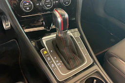 harmaa Volkswagen Golf 2017 kuva 16.