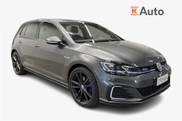 harmaa Volkswagen Golf 2017 kuva 1.