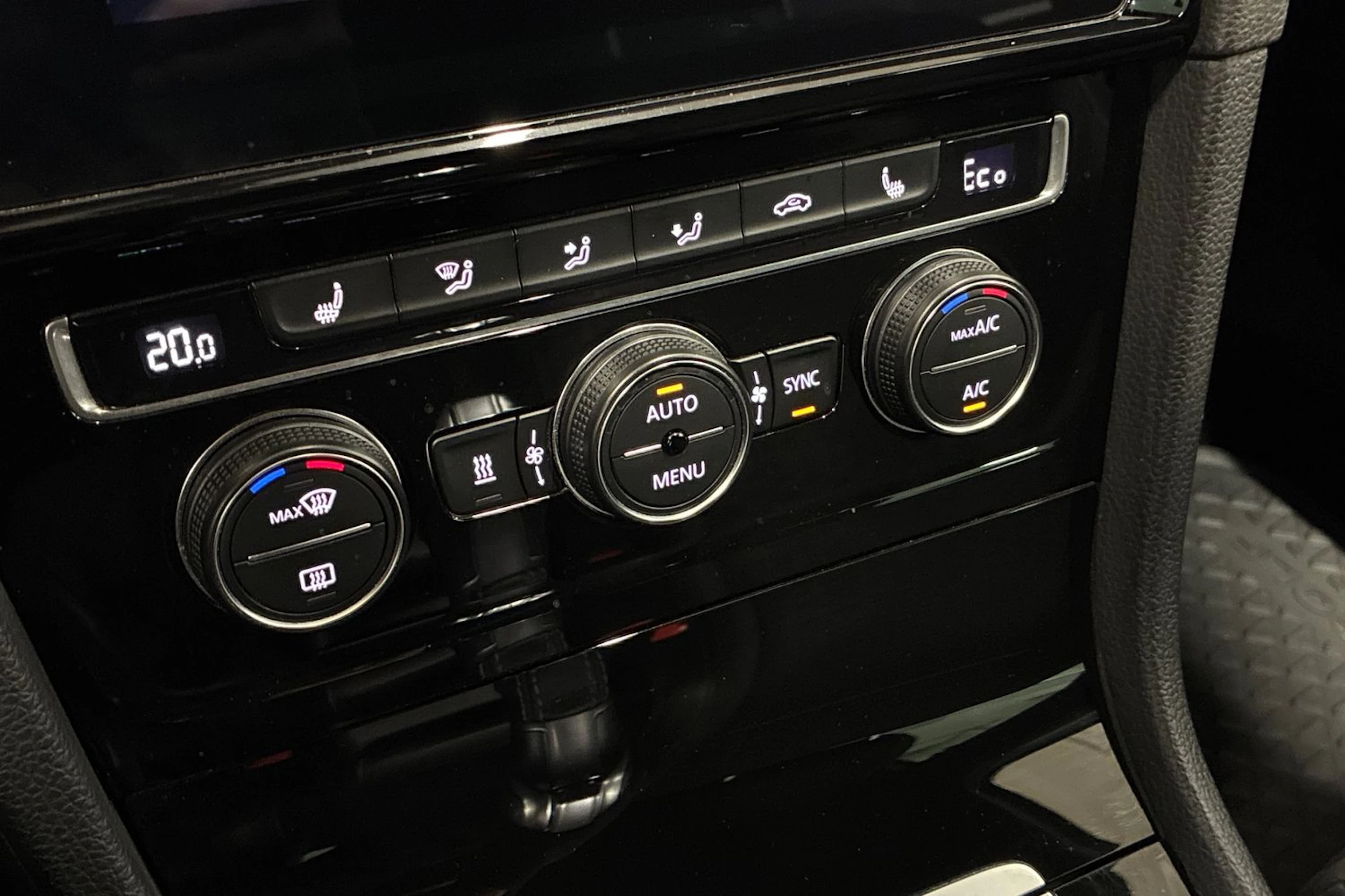 harmaa Volkswagen Golf 2017 kuva 23.