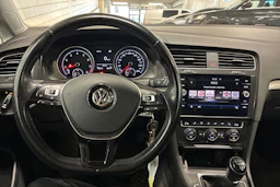 harmaa Volkswagen Golf 2017 kuva 4.