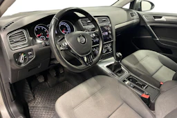 harmaa Volkswagen Golf 2017 kuva 6.