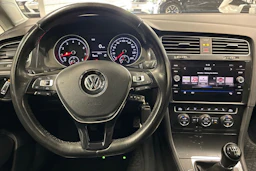 harmaa Volkswagen Golf 2017 kuva 11.
