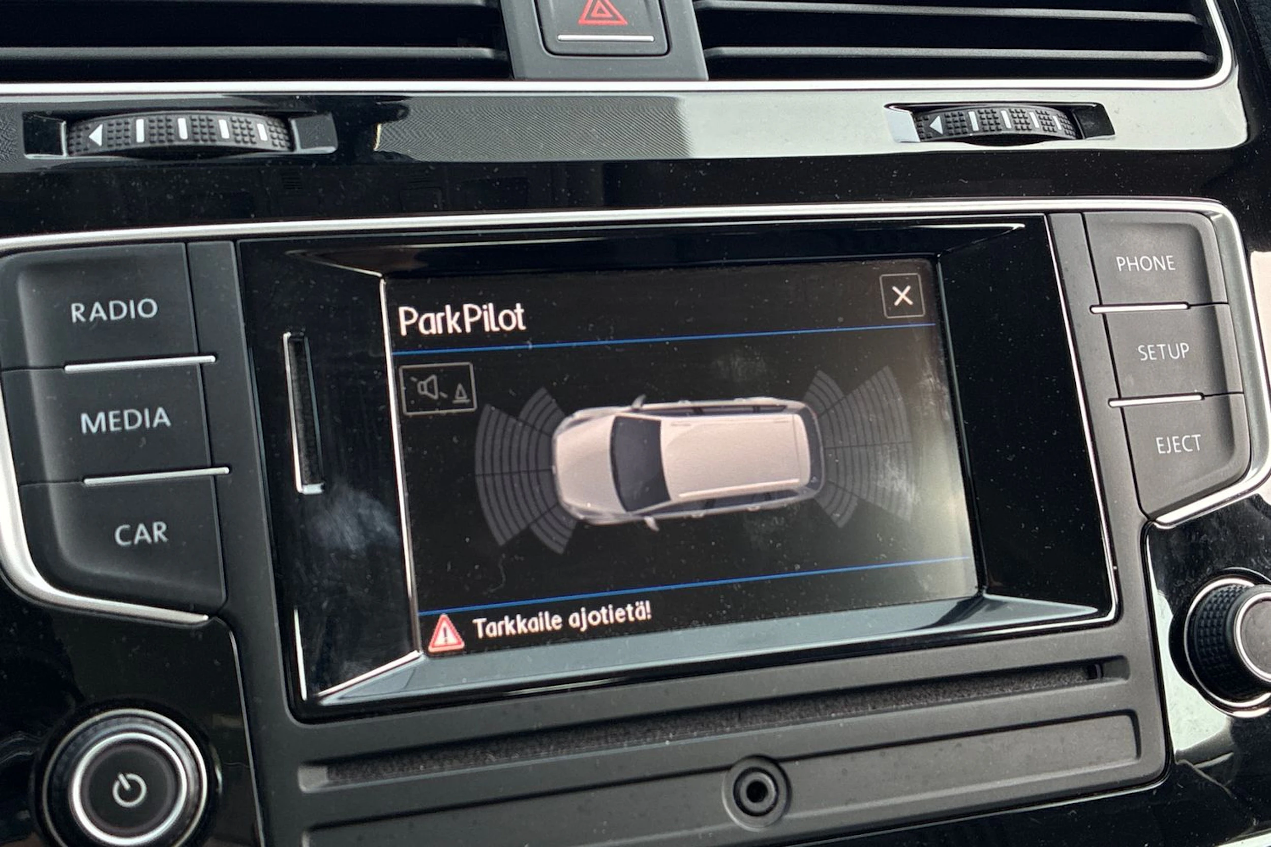 harmaa Volkswagen Golf 2017 kuva 6.