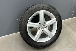 harmaa Volkswagen Golf 2017 kuva 10.