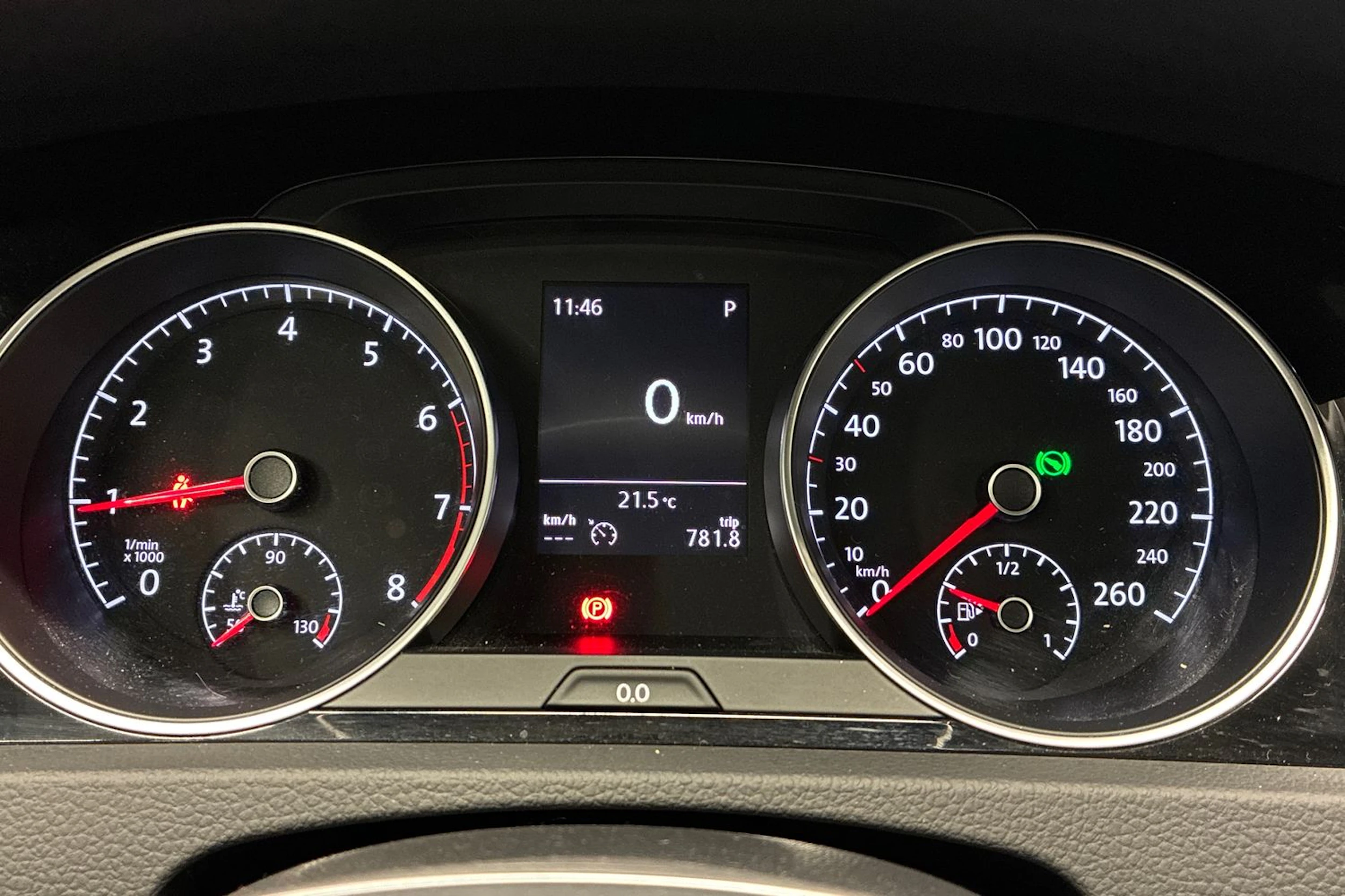 harmaa Volkswagen Golf 2017 kuva 13.