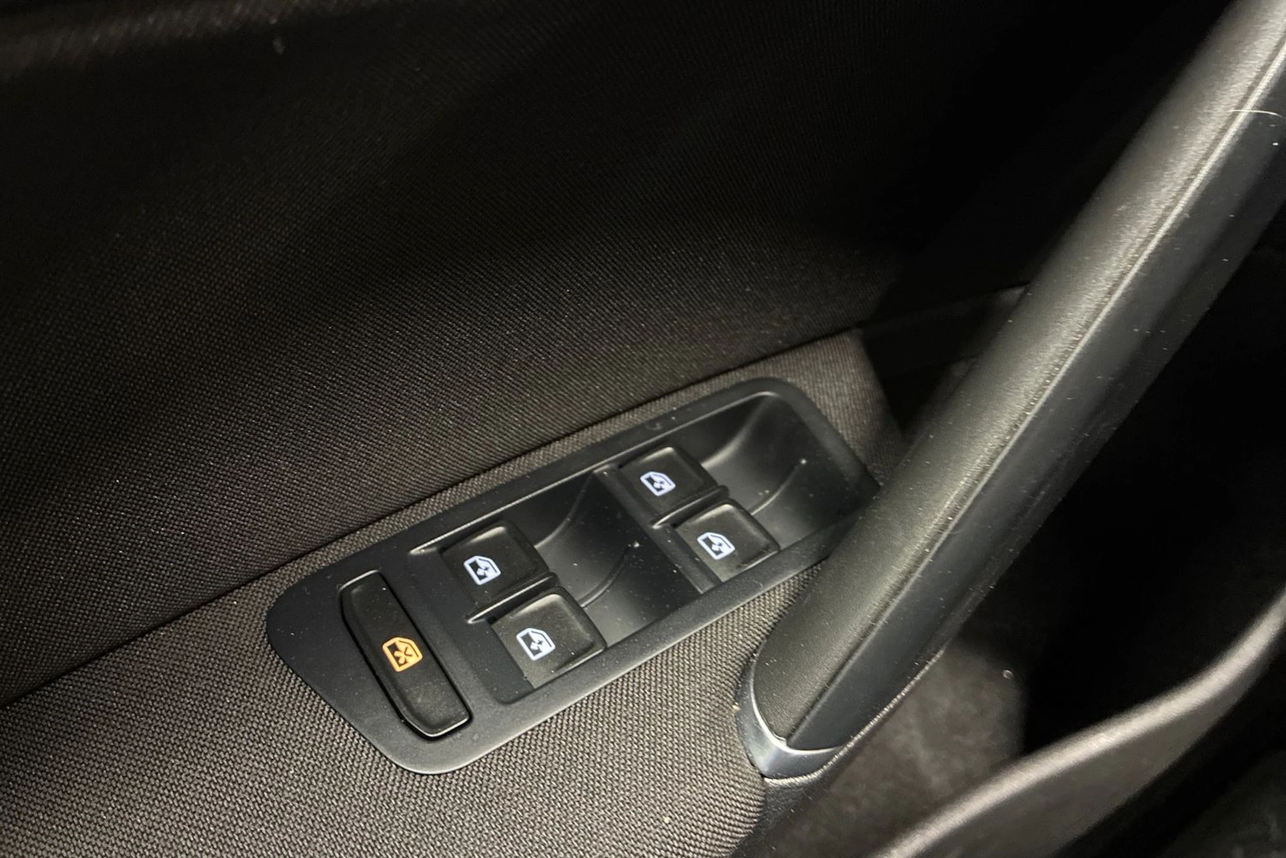 harmaa Volkswagen Golf 2017 kuva 17.