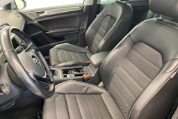 Valkoinen Volkswagen GOLF 2017 kuva 8.