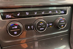 Valkoinen Volkswagen GOLF 2017 kuva 14.