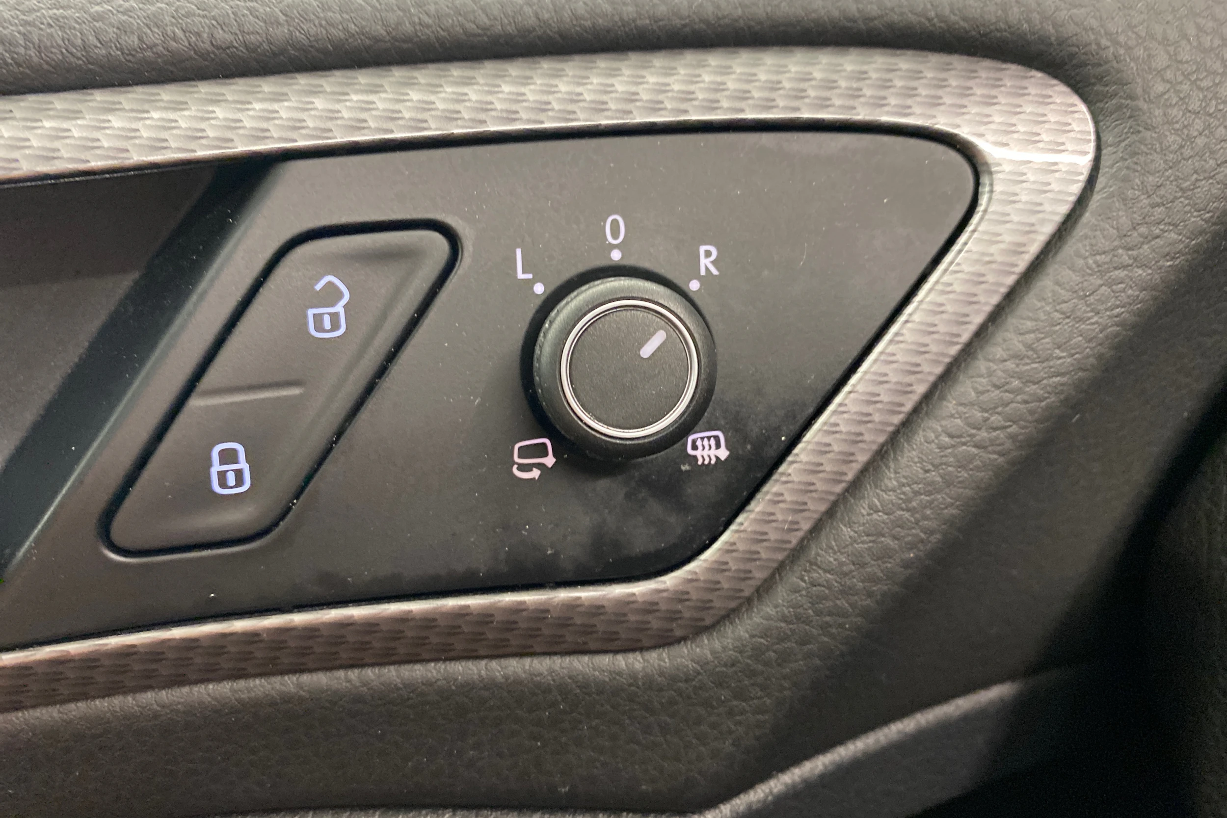 Valkoinen Volkswagen GOLF 2017 kuva 18.
