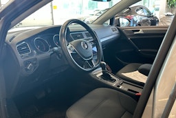 harmaa Volkswagen Golf 2017 kuva 6.
