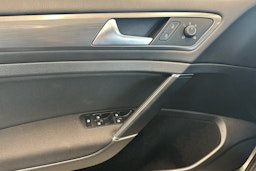 harmaa Volkswagen Golf 2017 kuva 17.