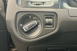 harmaa Volkswagen Golf 2017 kuva 18.