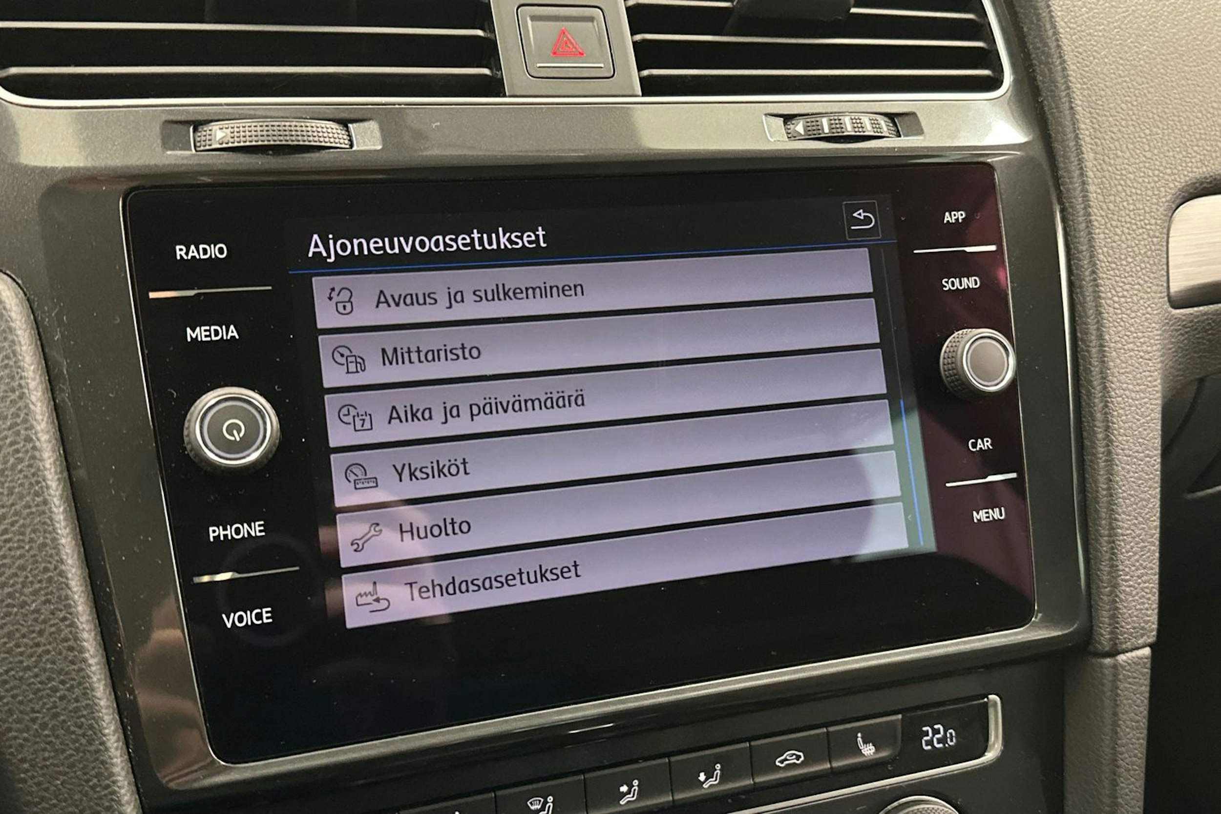 harmaa Volkswagen Golf 2017 kuva 18.