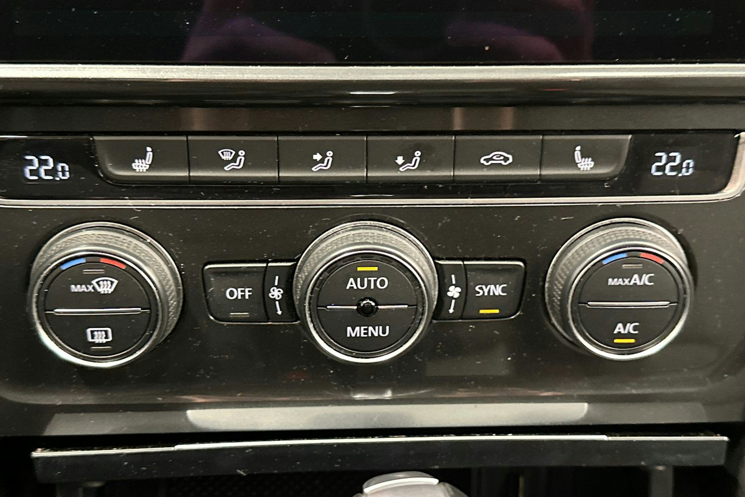 harmaa Volkswagen Golf 2017 kuva 20.