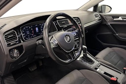 harmaa Volkswagen Golf 2017 kuva 3.