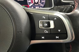 Sininen Volkswagen GOLF 2017 kuva 23.
