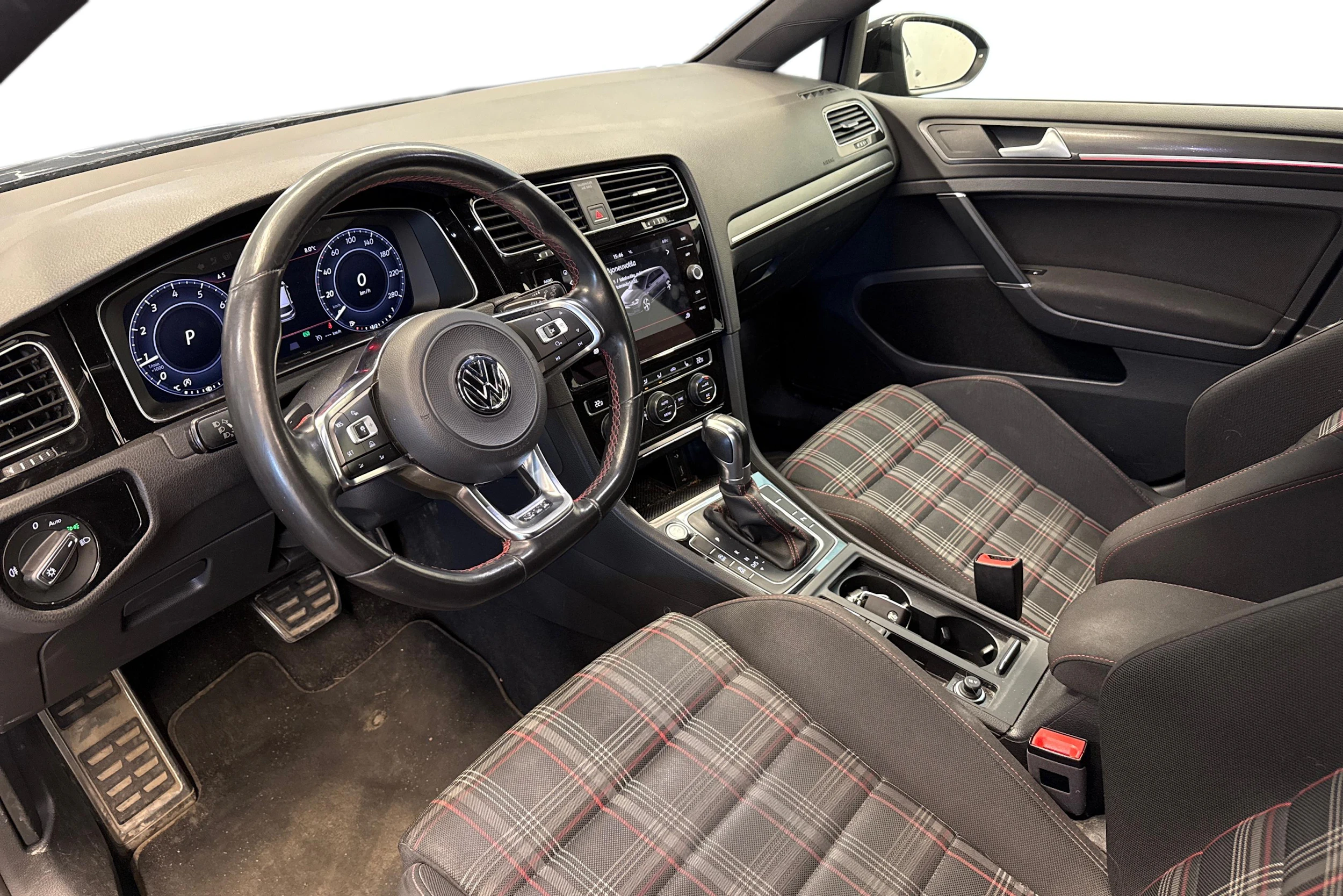 musta Volkswagen Golf 2017 kuva 3.