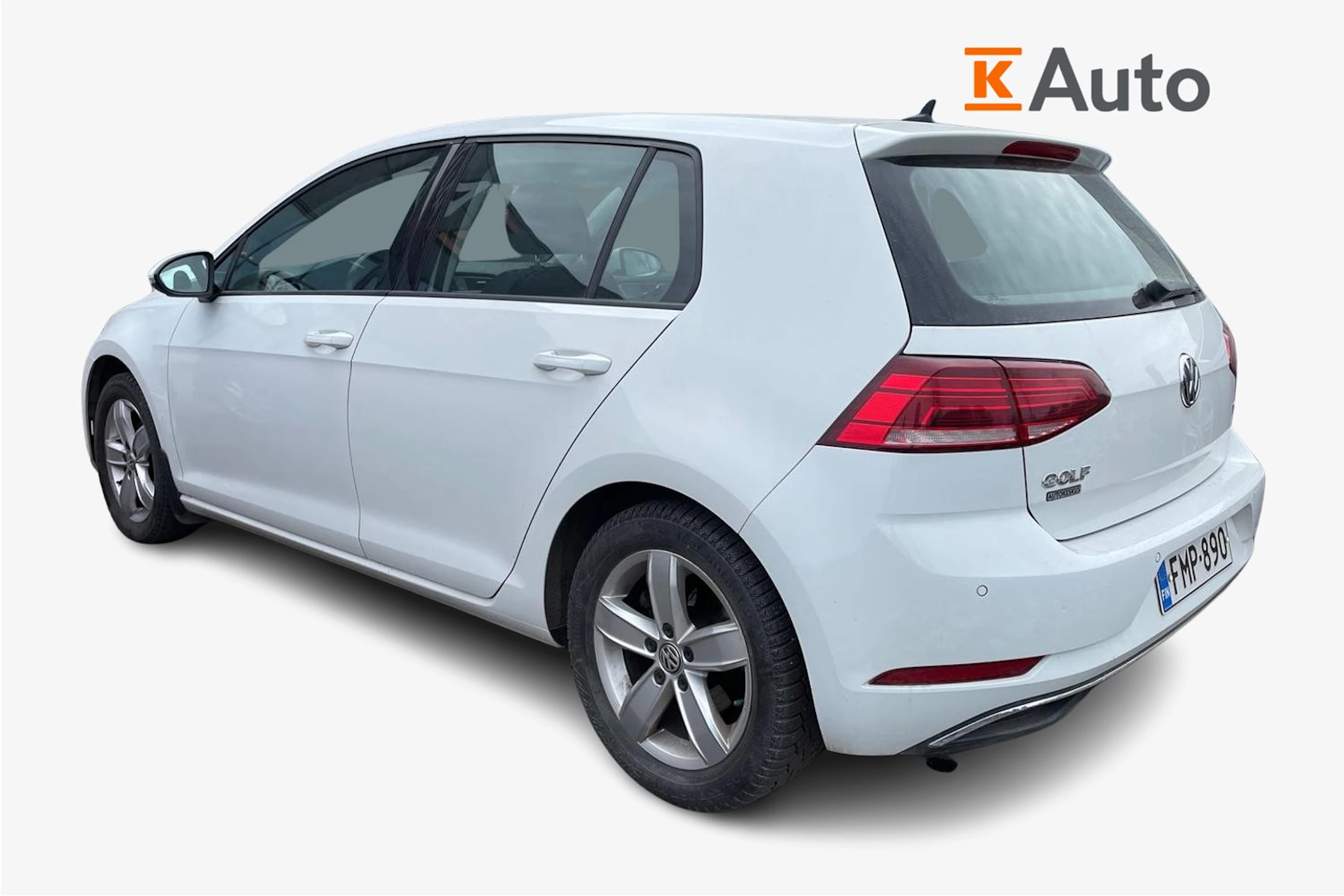 valkoinen Volkswagen Golf 2017 kuva 2.