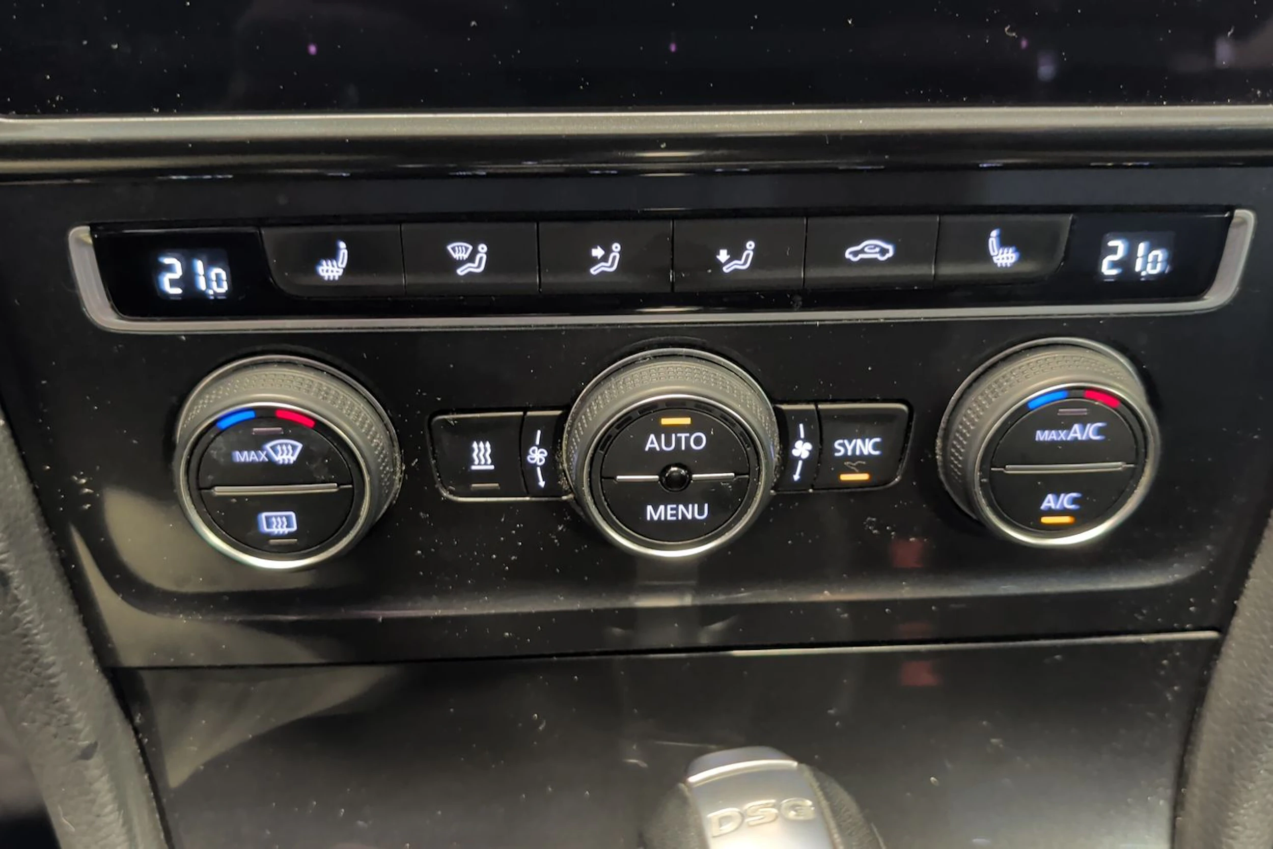 valkoinen Volkswagen Golf 2017 kuva 16.