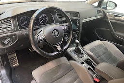 punainen Volkswagen Golf 2017 kuva 6.