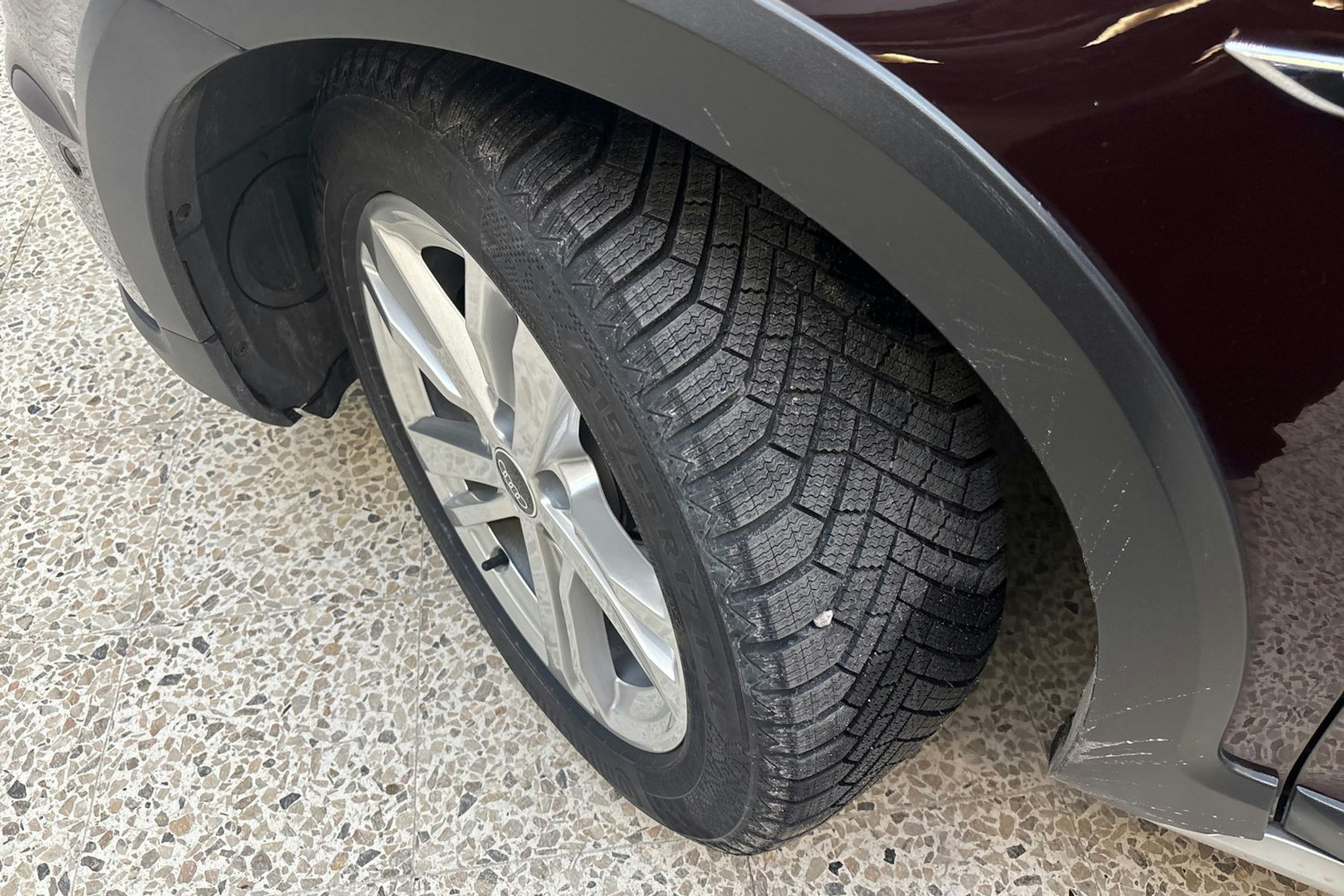 punainen Volkswagen Golf 2017 kuva 10.