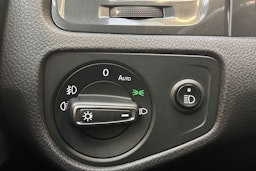 punainen Volkswagen Golf 2017 kuva 16.