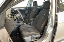 harmaa Volkswagen Golf 2017 kuva 6.