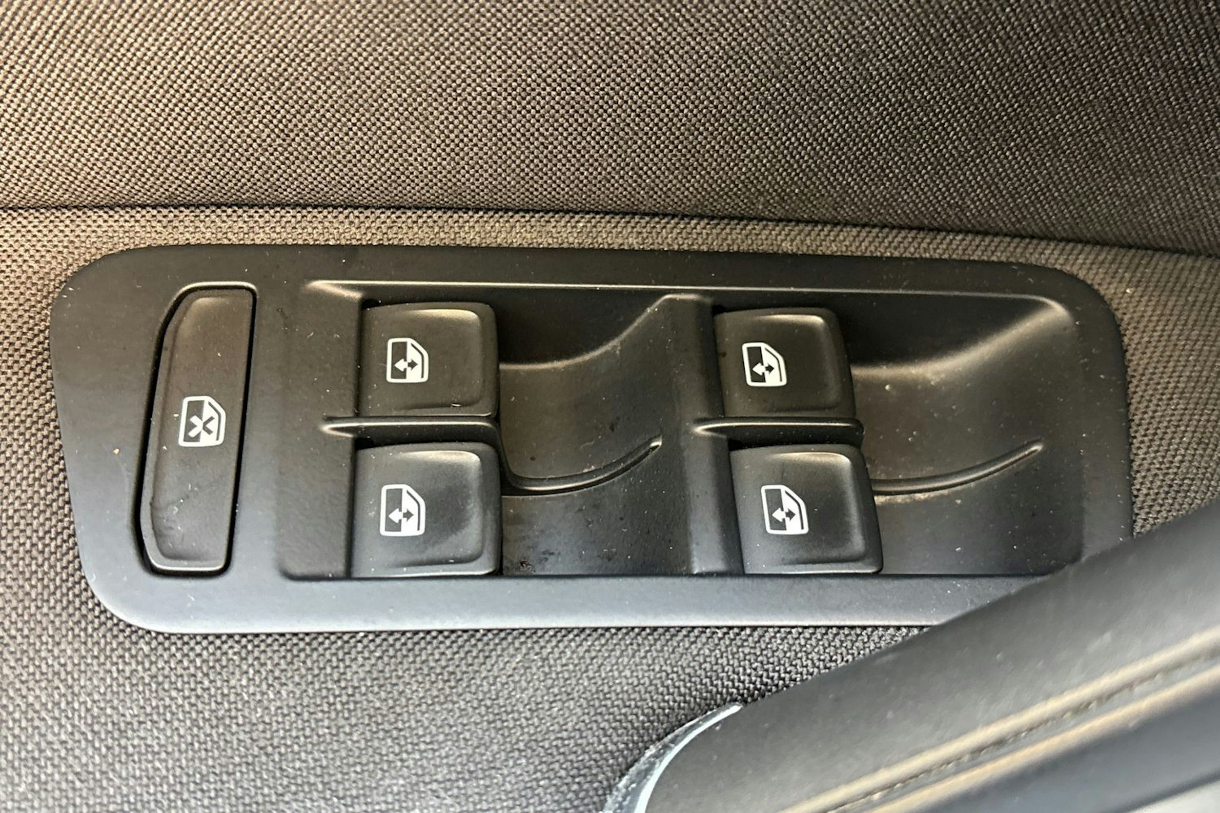 valkoinen Volkswagen Golf 2017 kuva 18.
