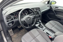 harmaa Volkswagen Golf 2017 kuva 3.