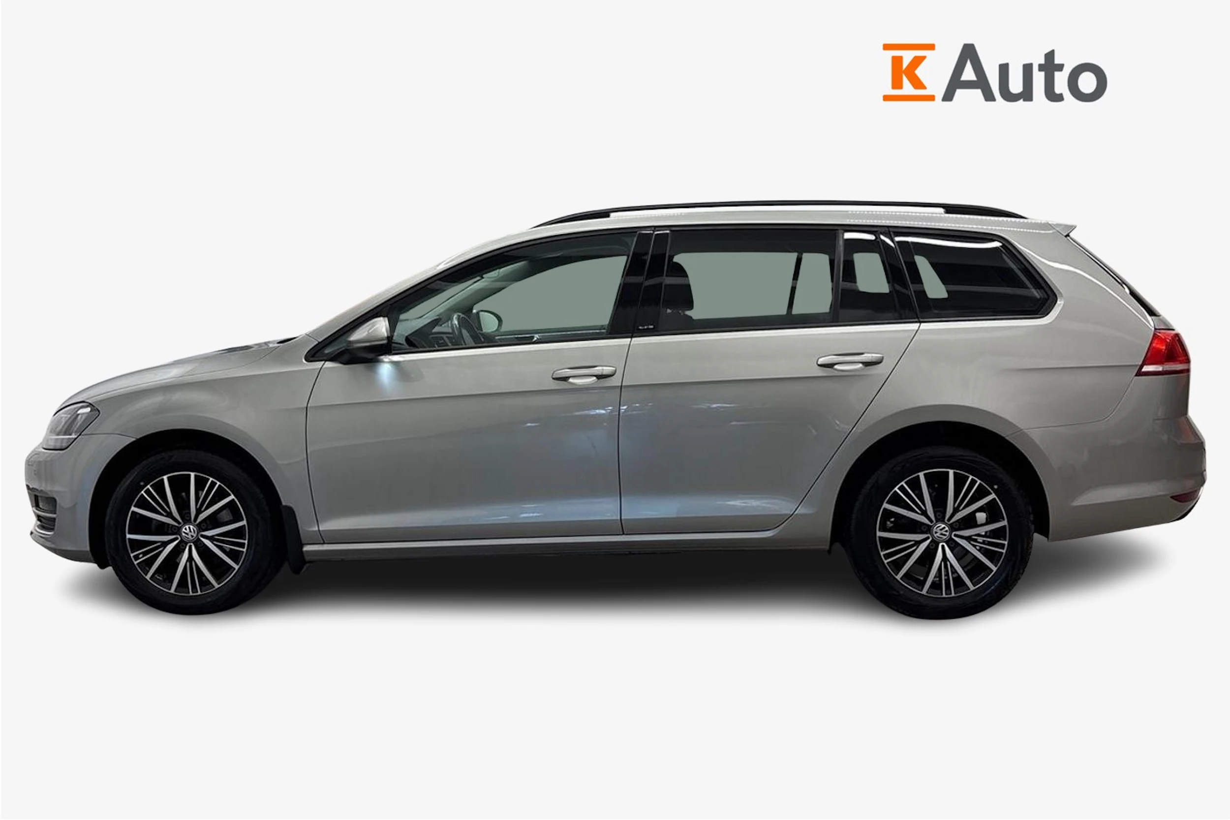 harmaa Volkswagen Golf 2017 kuva 5.