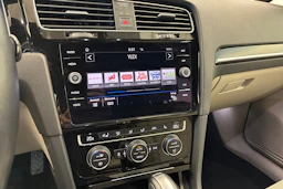 met. harmaa Volkswagen Golf 2017 kuva 21.