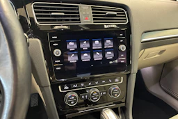 met. harmaa Volkswagen Golf 2017 kuva 25.