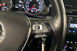 harmaa Volkswagen Golf 2017 kuva 19.