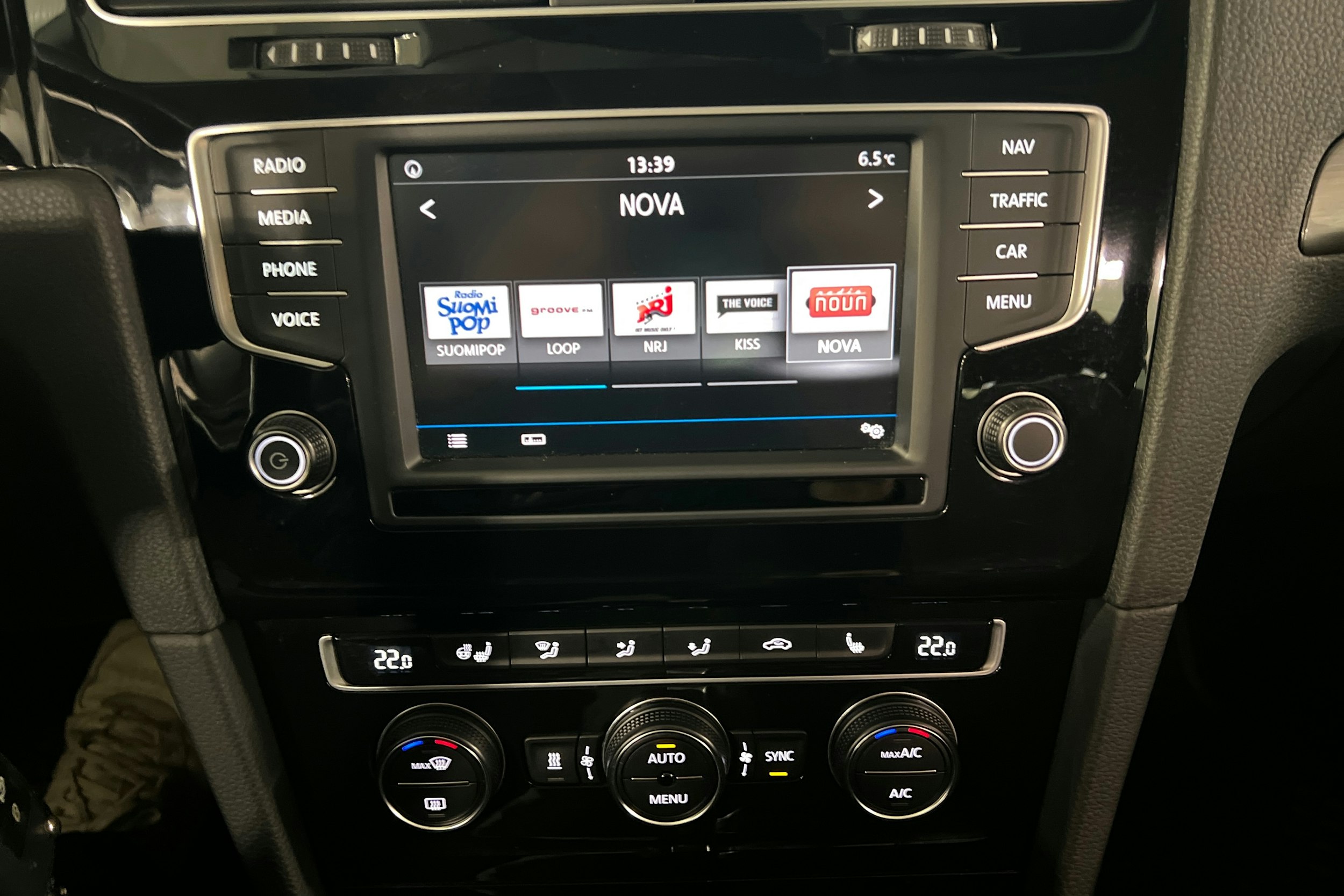 harmaa Volkswagen Golf 2017 kuva 20.