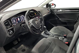 harmaa Volkswagen Golf 2018 kuva 6.