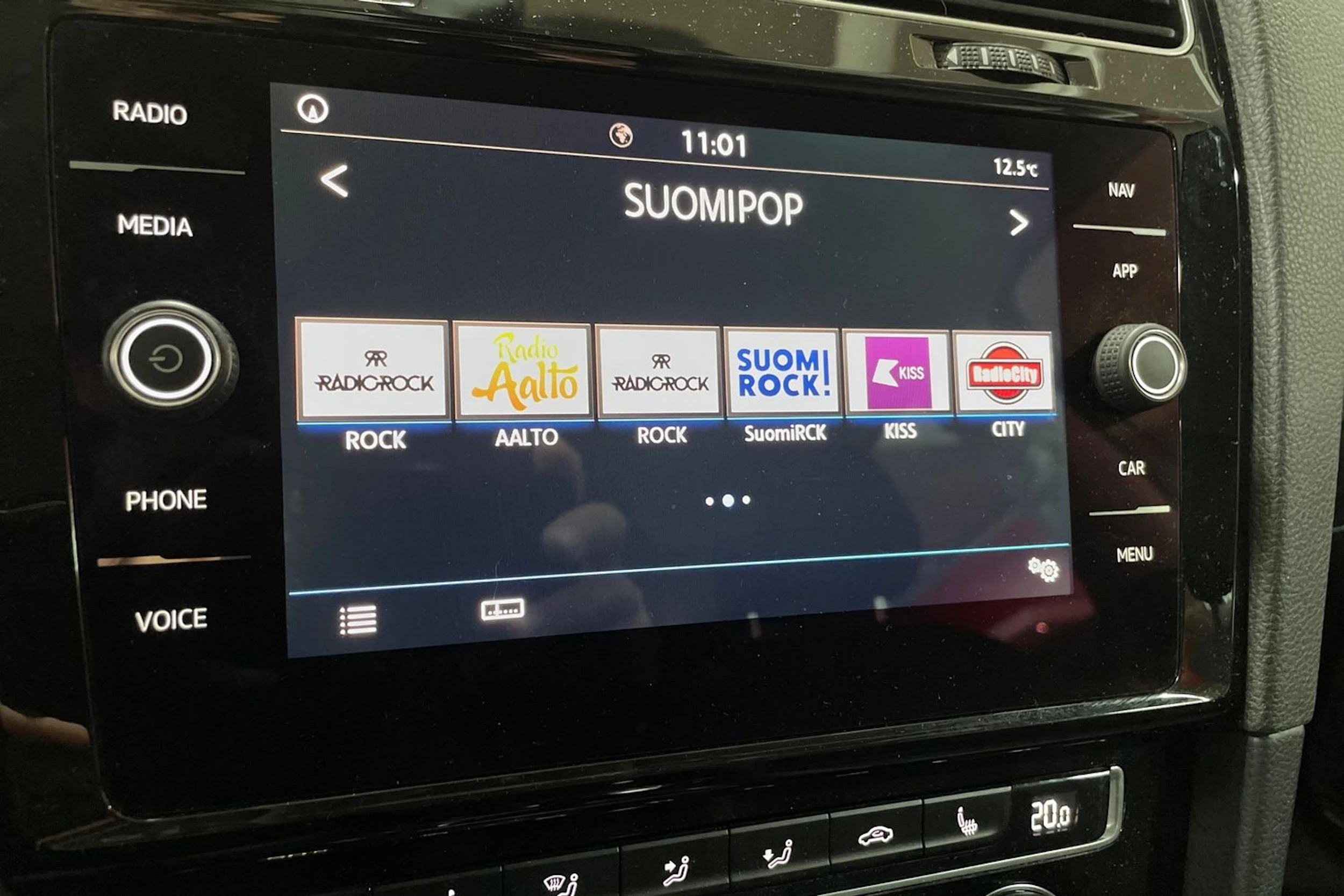 harmaa Volkswagen Golf 2018 kuva 11.